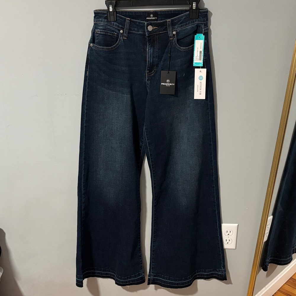 NWT Prosperity Denim Wide Leg Flare Jeans Indigo Dark Wash Raw Hem Size 28